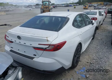 2025 Toyota Camry Se z USA, uszkodzony, nr VIN 4T1DAACK6SU545032